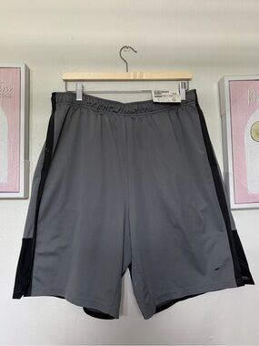 Nike Men's Gray Athletic Shorts with Black Panels
